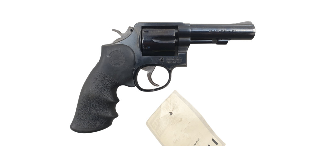 BRADERIE OCCASION - REVOLVER SMITH&WESSON MOD.10-8 CALIBRE 38SPECIAL BEL ETAT