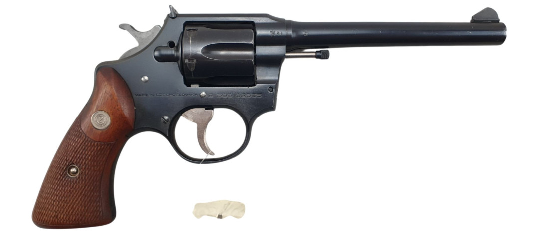BRADERIE OCCASION - RARE REVOLVER BRNO/CZ MODEL GRAND CALIBRE 22LR