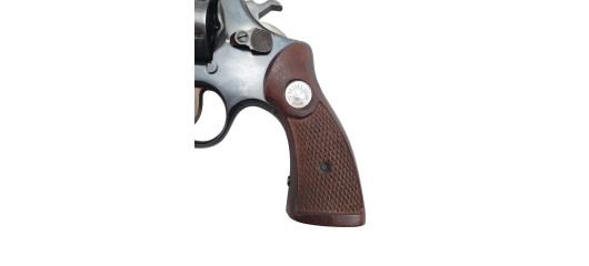 BRADERIE OCCASION - REVOVLER TAURUS POLICE CAL.38SPECIAL CANON 4"