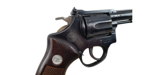 BRADERIE OCCASION - REVOLVER TAURUS MOD.86 CUSTOM TARGET CAL.38SPECIAL CANON 6 POUCES
