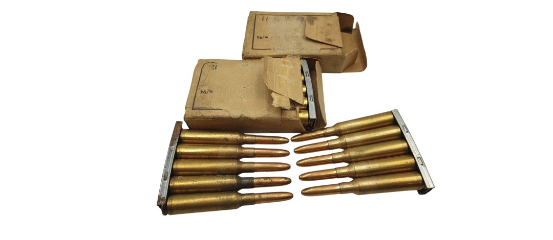 DESTO AMMO - LOT DE 30 MUNITIONS SURPLUS MILITAIRE 6.5x55SE AVEC CLIP