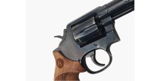 OCCASION - REVOLVER SMITH&WESSON MODEL 10-8 CALIBRE 38SP CANON 4" PLAQUETTES ERGONOMIQUES BOIS