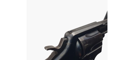 OCCASION - REVOLVER SMITH&WESSON MODEL 10-8 CALIBRE 38SP CANON 4" AGRÉE TAR 1