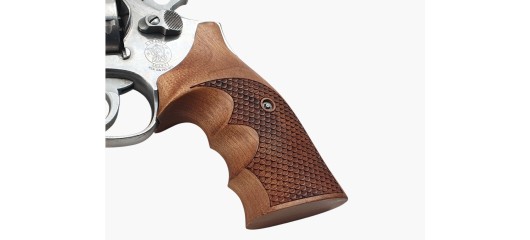 OCCASION - REVOLVER SMITH&WESSON MOD.64-3 INOX CAL.38SP CANON 4" PLAQUETTES ERGONOMIQUES BOIS