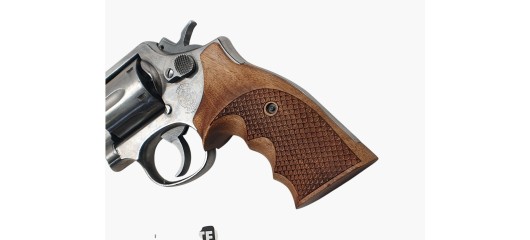 OCCASION - REVOLVER SMITH&WESSON MOD.64-3 INOX CAL.38SP CANON 4" PLAQUETTES ERGONOMIQUES BOIS