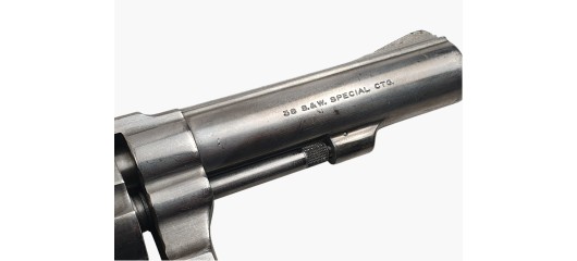 OCCASION - REVOLVER SMITH&WESSON MOD.64-3 INOX CAL.38SP CANON 4" PLAQUETTES GRAND LUXE 4 ETOILES