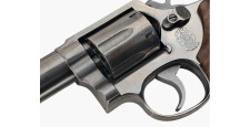 OCCASION - REVOLVER SMITH&WESSON MOD.64-3 INOX CAL.38SP CANON 4" PLAQUETTES GRAND LUXE 4 ETOILES