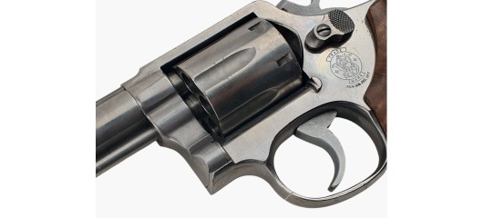 OCCASION - REVOLVER SMITH&WESSON MOD.64-3 INOX CAL.38SP CANON 4" PLAQUETTES GRAND LUXE 4 ETOILES