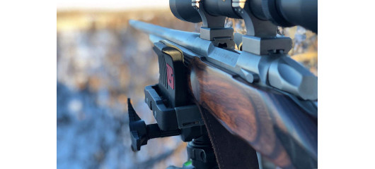 DESTOCKAGE - TREPIED PROFESSIONNEL BOG DEATH GRIP CLAMPING TRIPOD